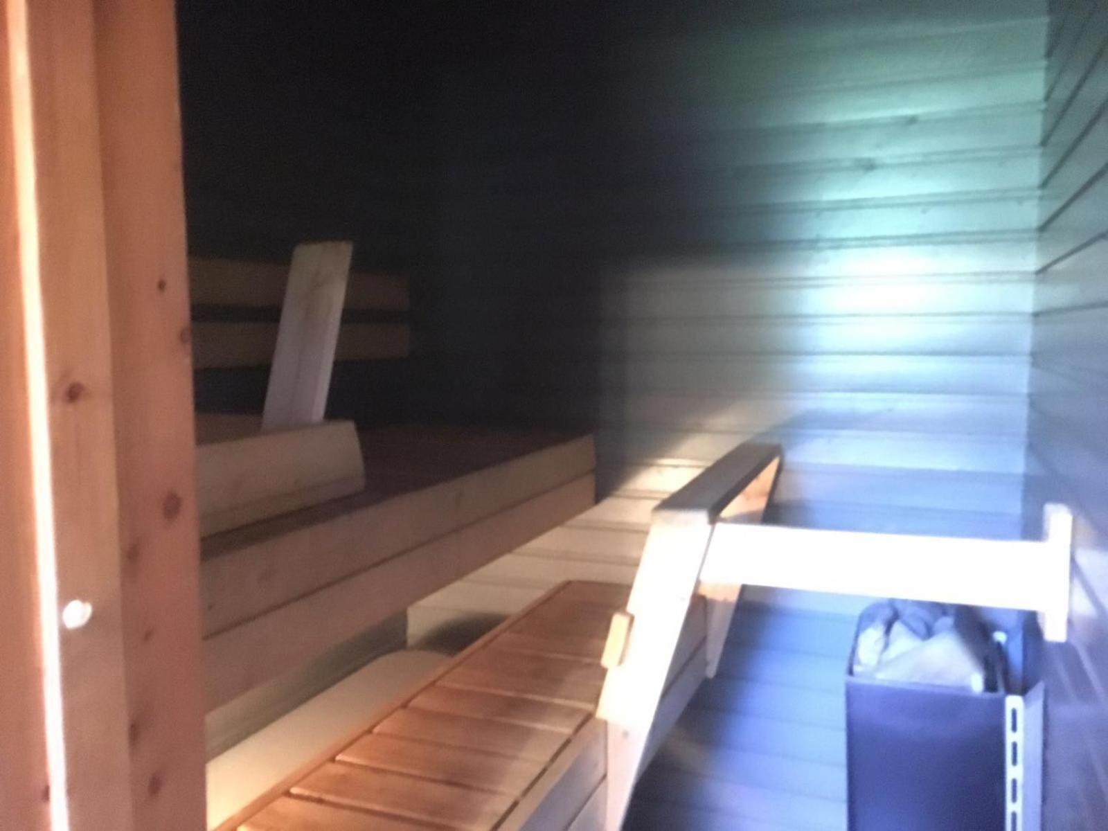 Paljakka Moekit Kotila Ruang foto