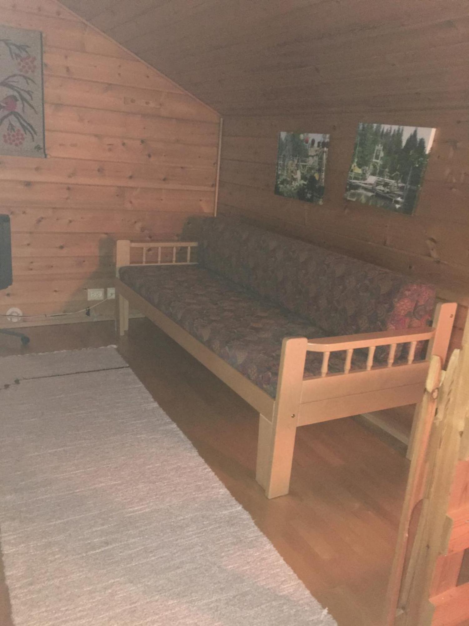 Paljakka Moekit Kotila Ruang foto