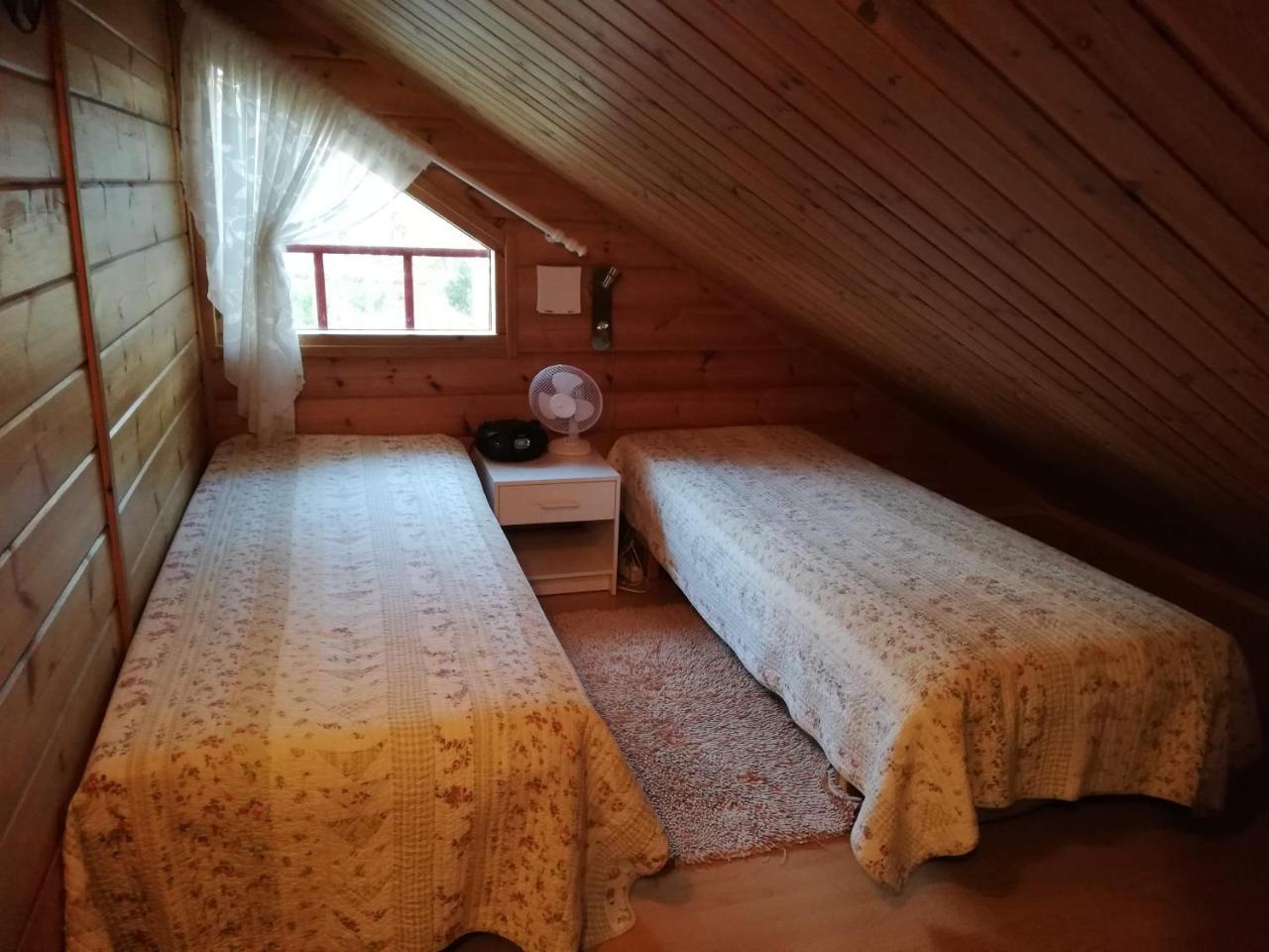 Paljakka Moekit Kotila Bagian luar foto